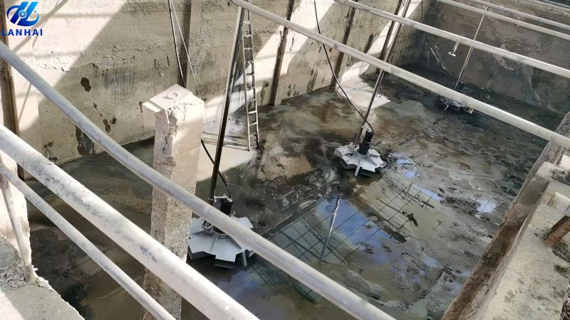 好氧池曝气设备改造怎么选？ LHQB型潜水搅拌曝气机